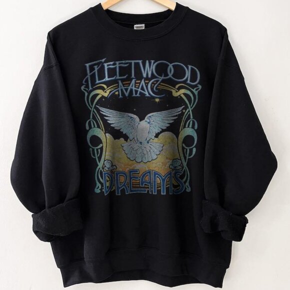 Gildan Tops - Fleetwood Mac Shirt, Retro Rock Music Merch Fleetwood Mac Dreams Sweatshirt